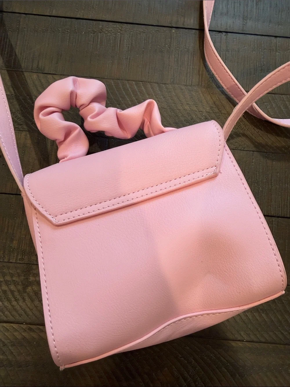 Pink Bow Crossbody Bag